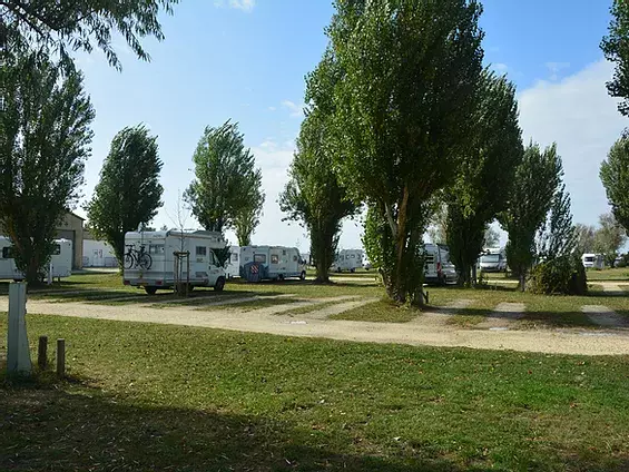 aire camping aire aire le moulin