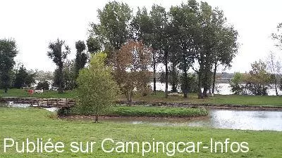 aire camping aire bourg sur gironde